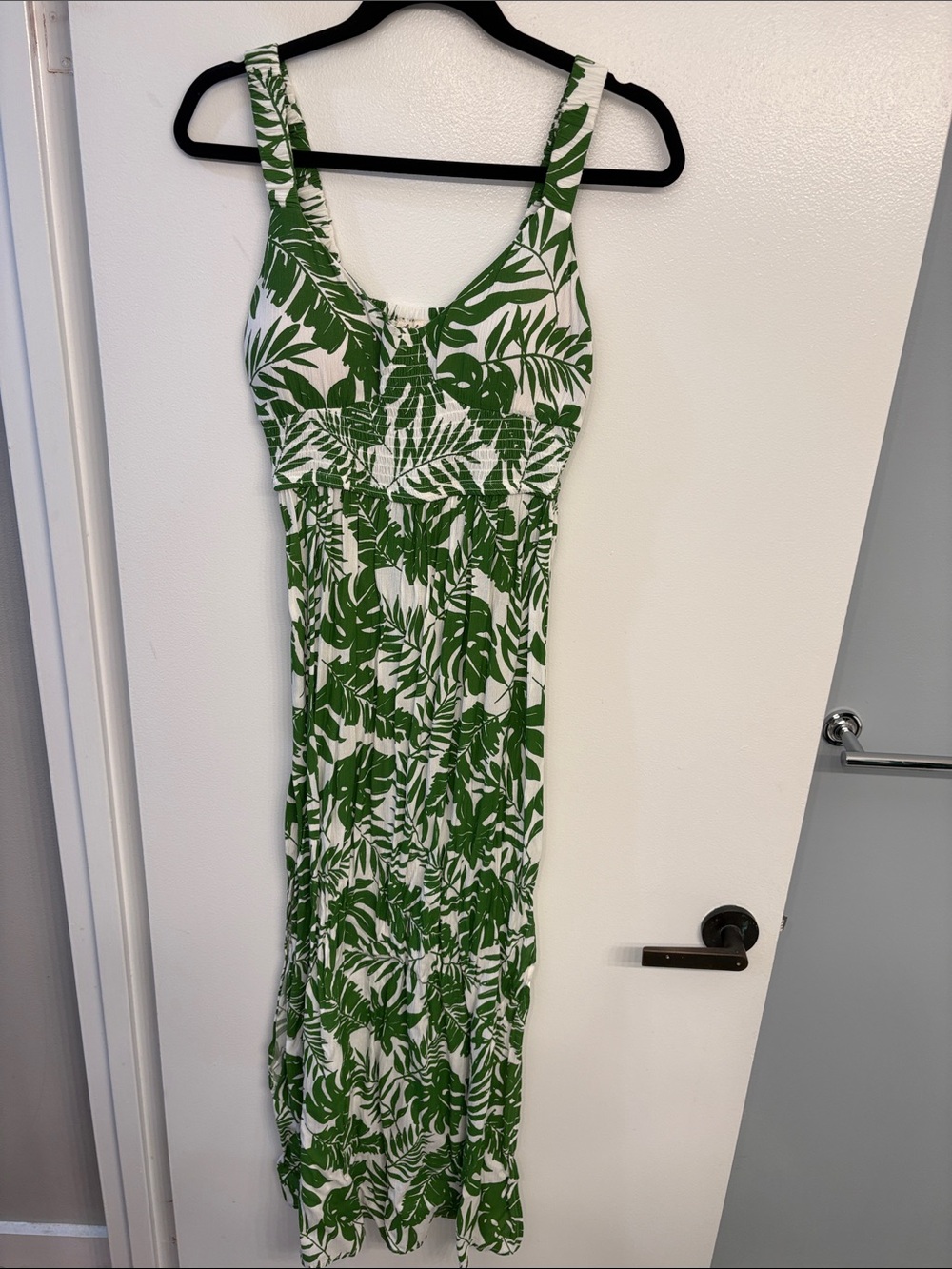 Derek Heart White Maxi Dress with Green Leaf Print